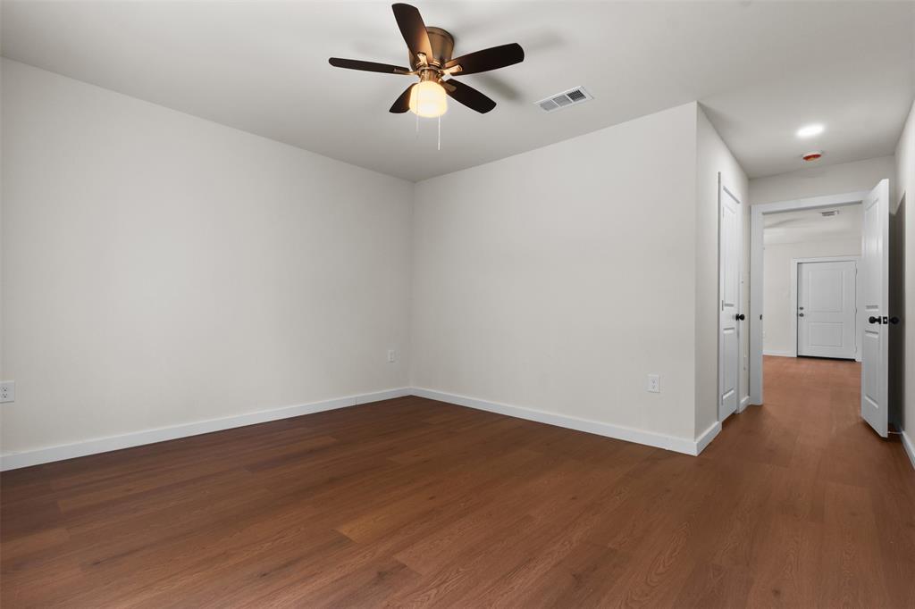 513 E Union Bower Road Property Photo 21