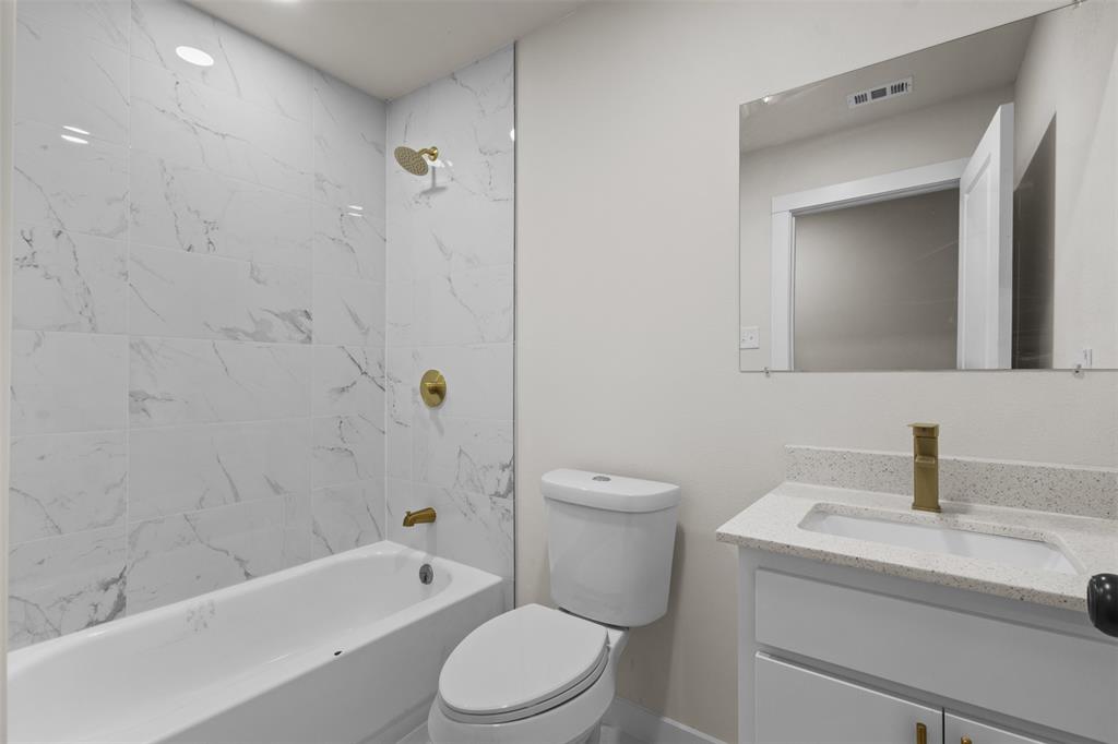 513 E Union Bower Road Property Photo 22