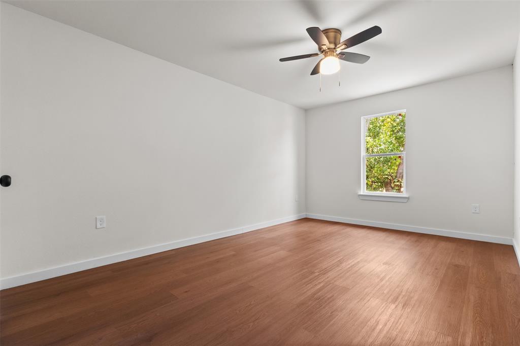 513 E Union Bower Road Property Photo 23