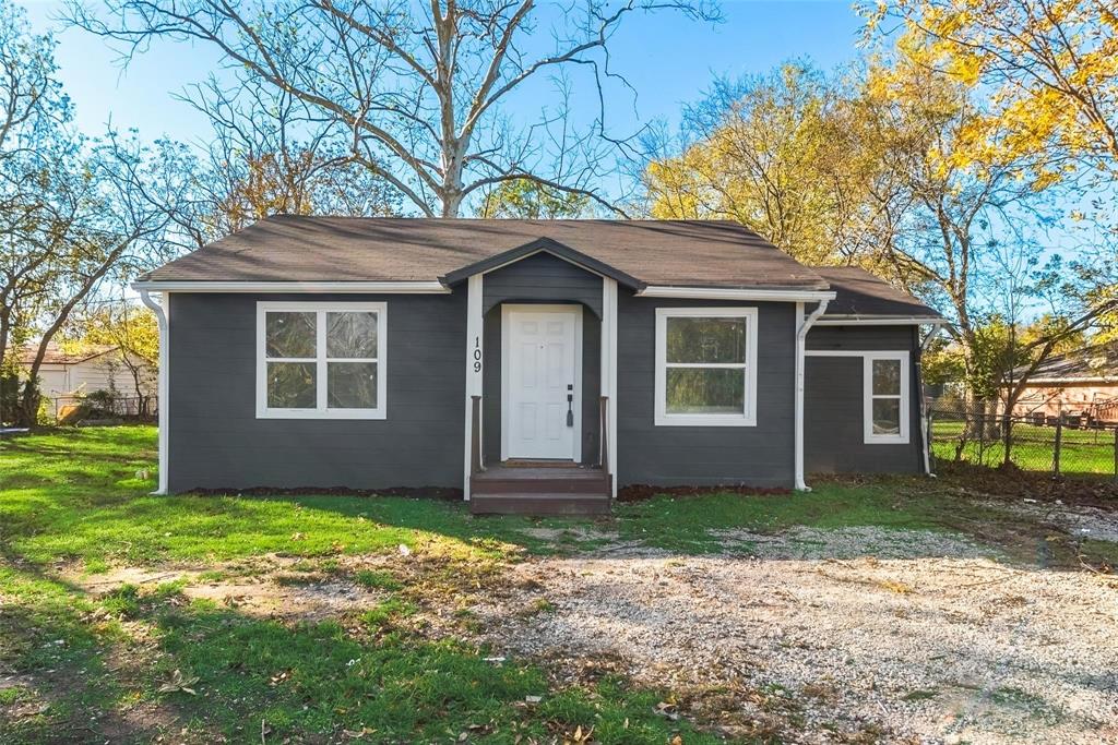 109 Lydia Street Property Photo 4