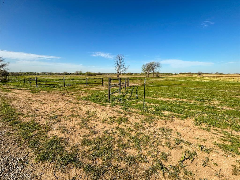 384 Cr-1475 Property Photo 18
