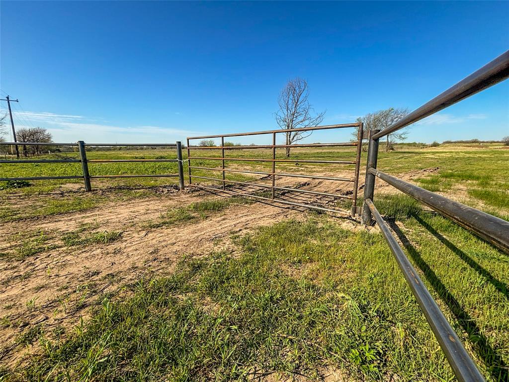 384 Cr-1475 Property Photo 33