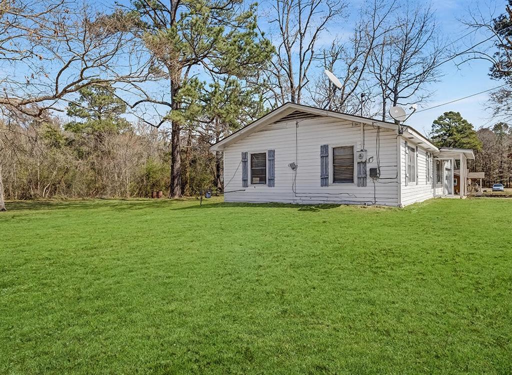 187 Alan Street Property Photo 3