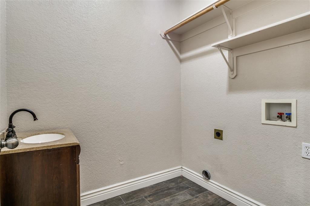 101 Oakwood Drive Property Photo 25