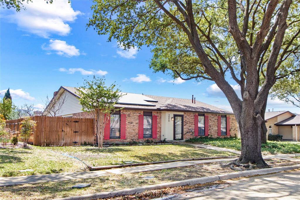 5008 Overton Circle Property Photo 1