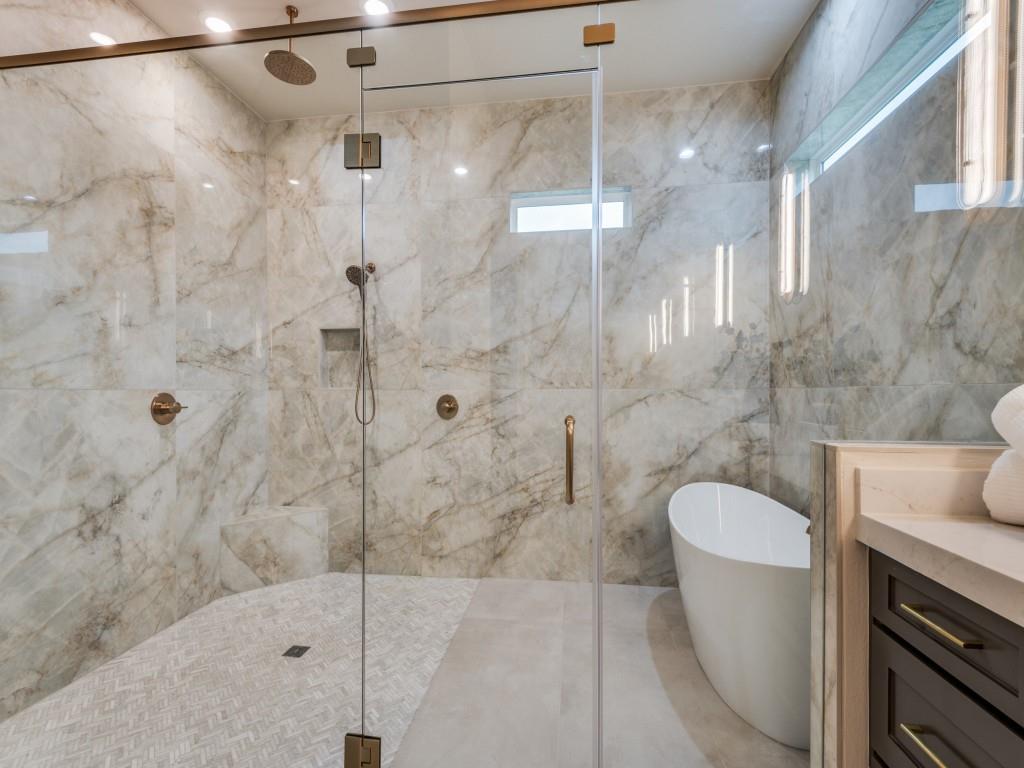455 Whispering Way Property Photo 18