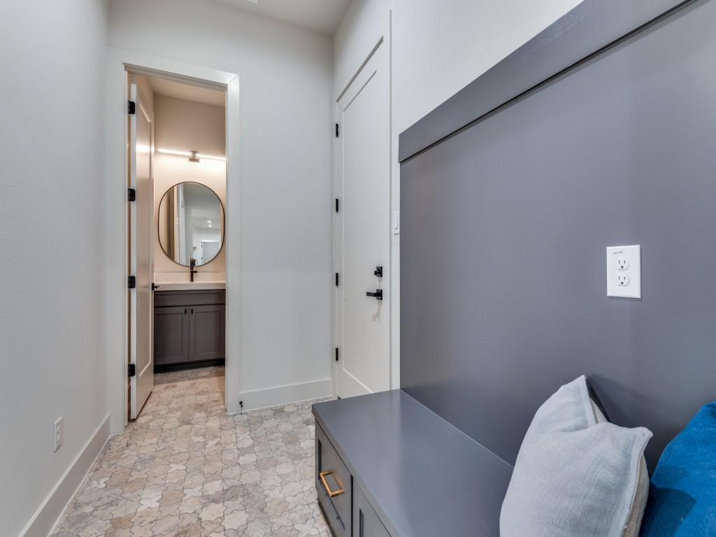 455 Whispering Way Property Photo 27