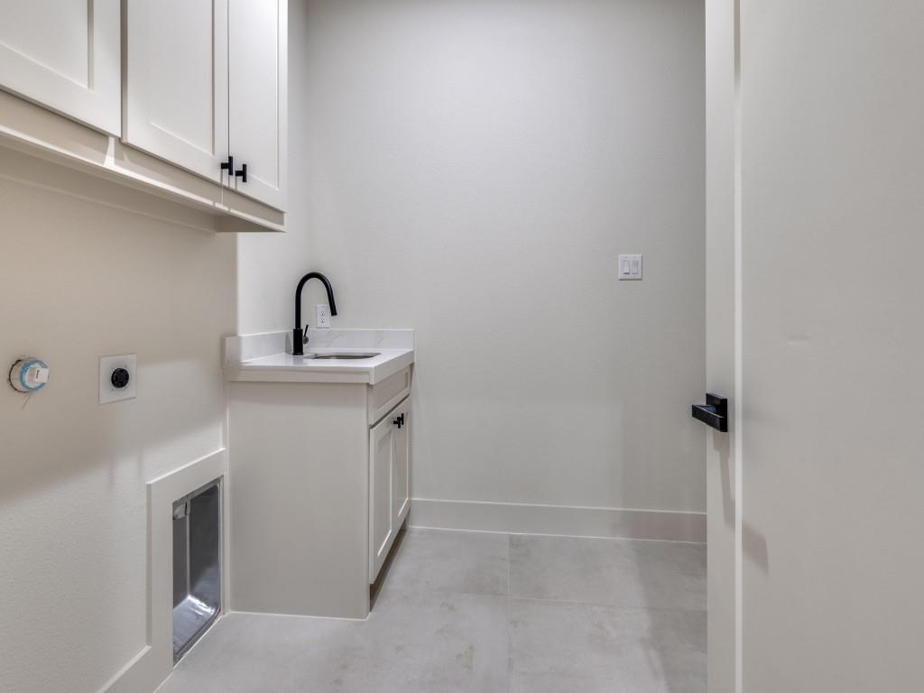 455 Whispering Way Property Photo 28