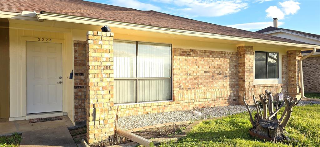 2224 Limestone Lane Property Photo 2