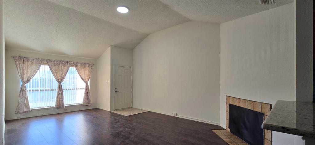 2224 Limestone Lane Property Photo 5