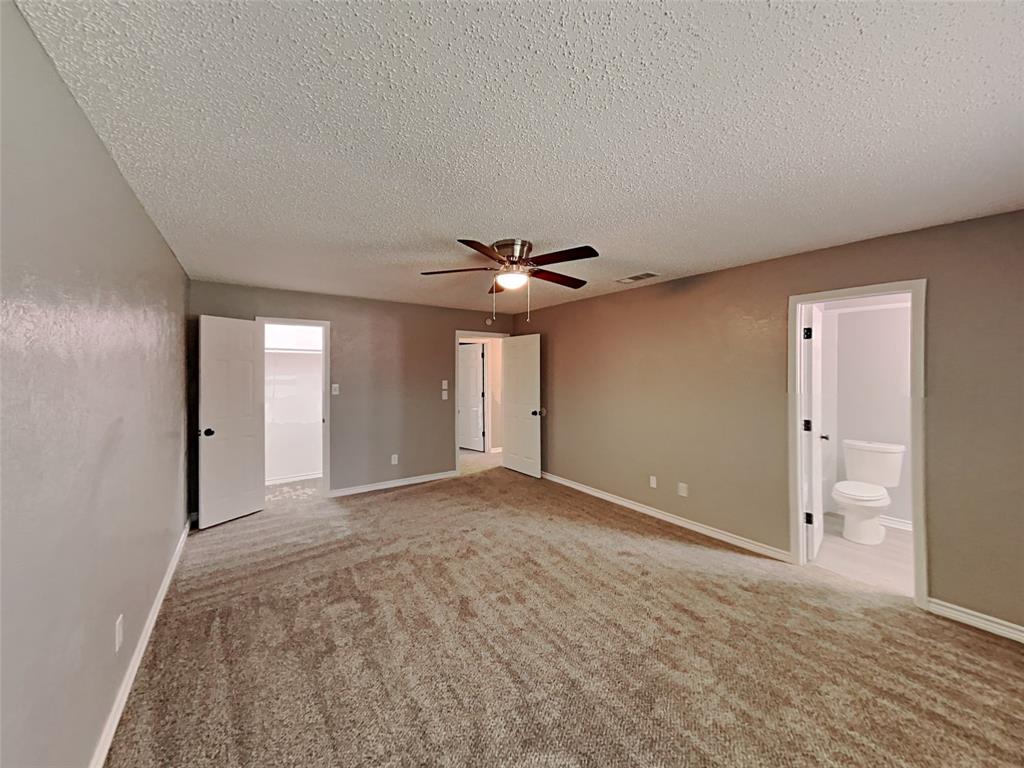 702 Redbud Drive Property Photo 13