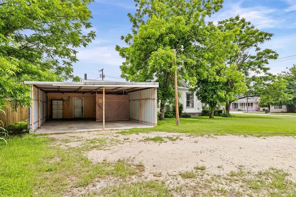 741 N Anglin Street Property Photo 27