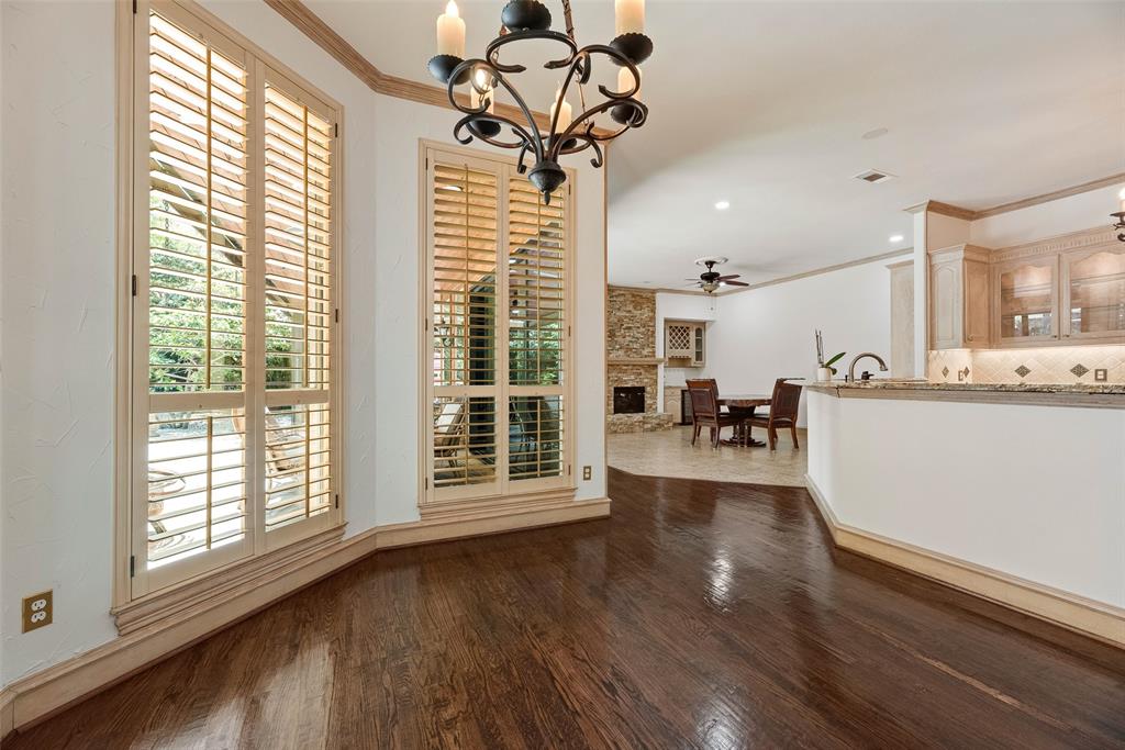 6436 Bermuda Dunes Drive Property Photo 8