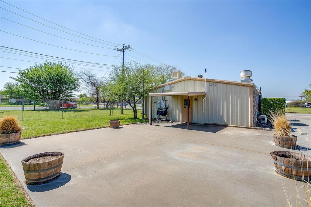 605 Calinco Drive Property Photo 36