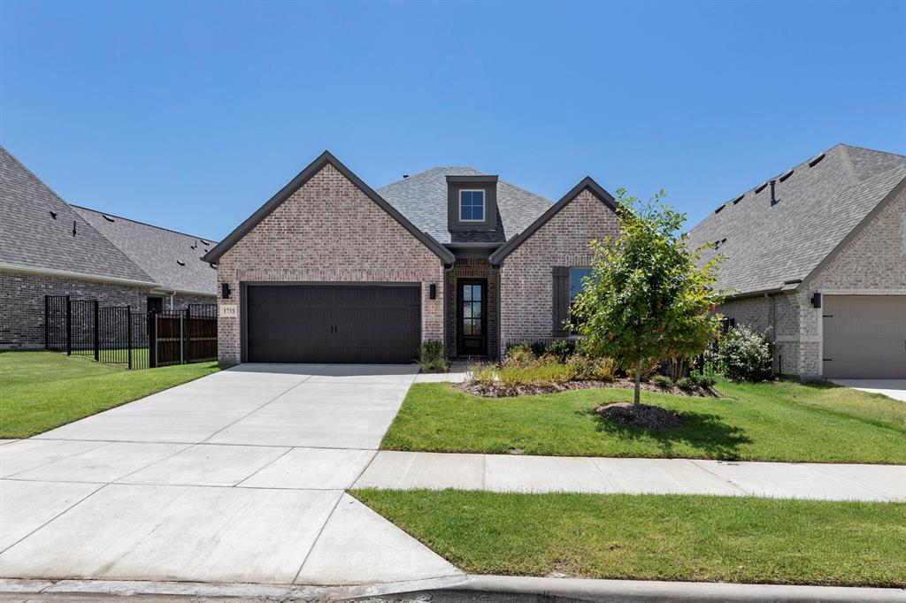 1733 Hillside Stroll Drive Property Photo 1