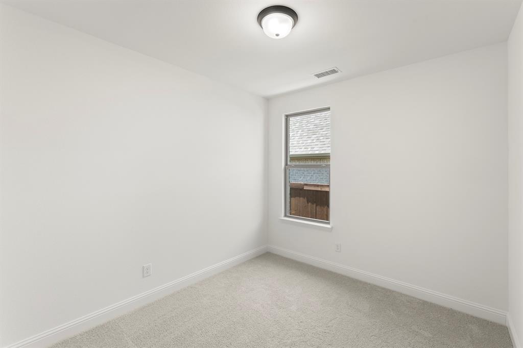 1733 Hillside Stroll Drive Property Photo 6