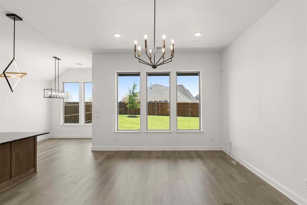1733 Hillside Stroll Drive Property Photo 12