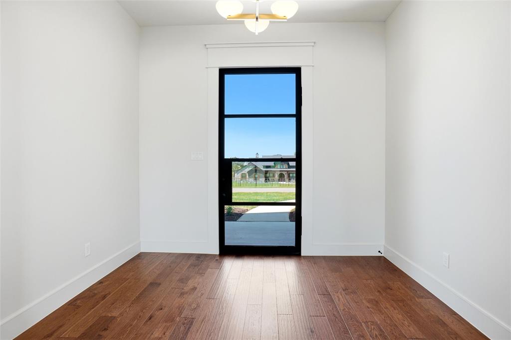 2016 Pinetree Post Property Photo 18