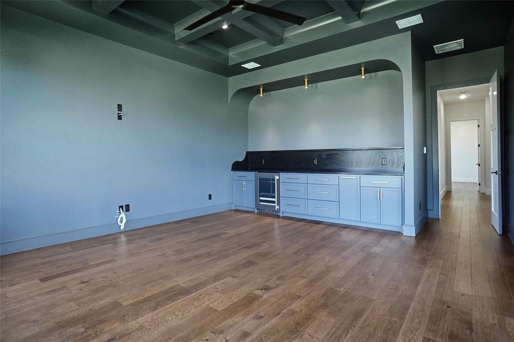 2016 Pinetree Post Property Photo 34