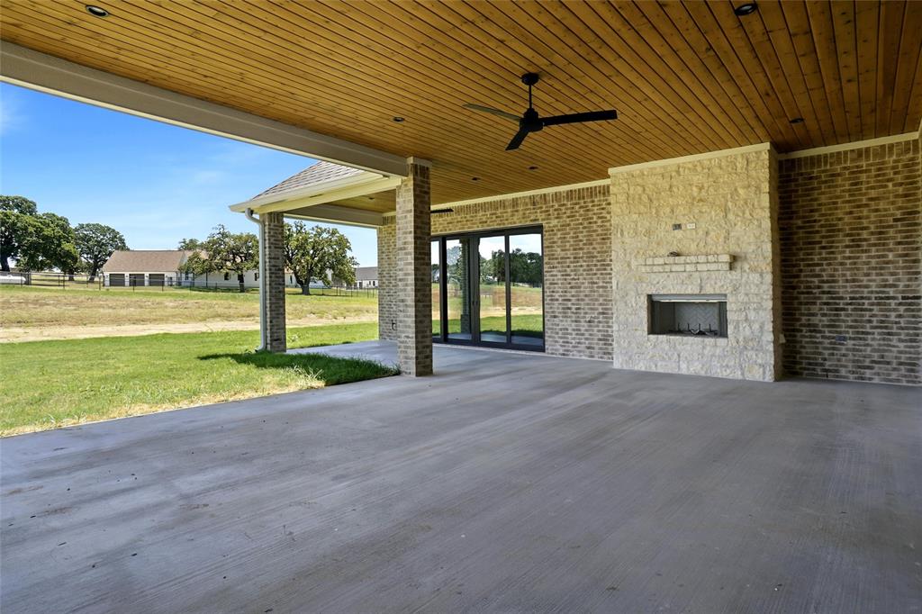 2016 Pinetree Post Property Photo 36