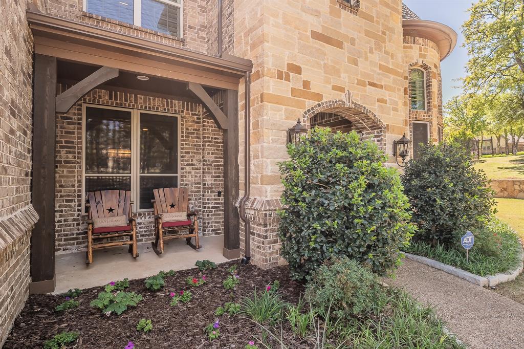 8605 Del Pino Court Property Photo 3