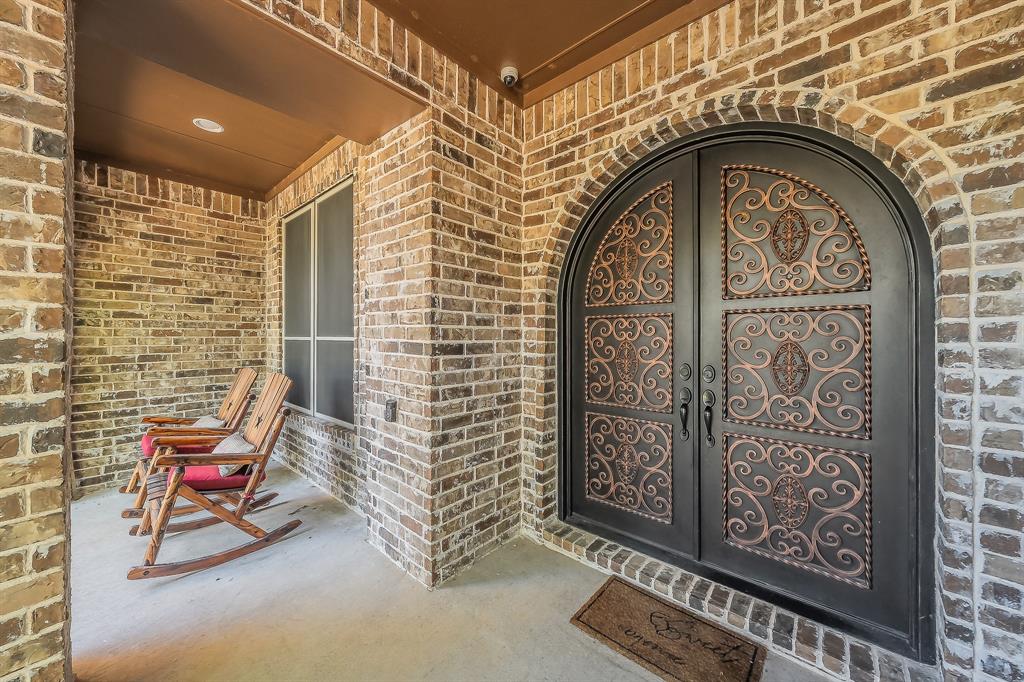 8605 Del Pino Court Property Photo 4