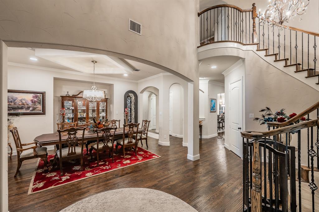 8605 Del Pino Court Property Photo 6