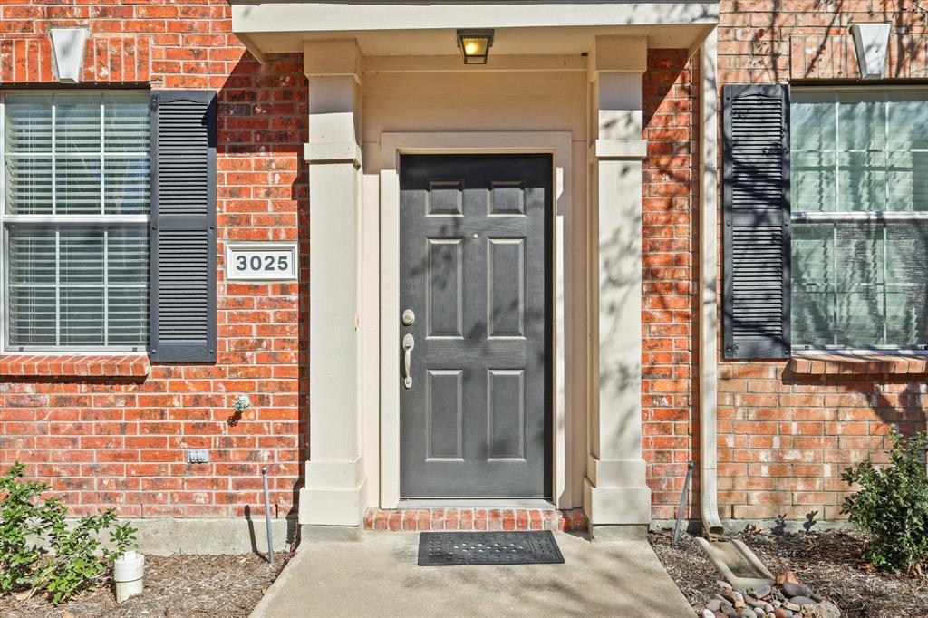 3025 Stone Forest Circle Property Photo 4