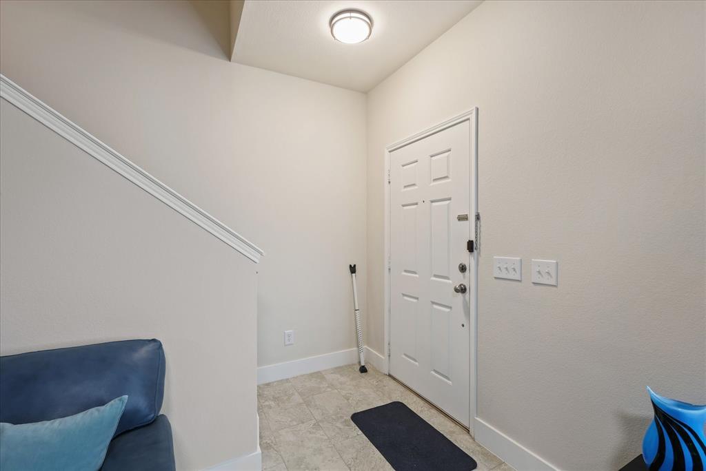 3025 Stone Forest Circle Property Photo 5