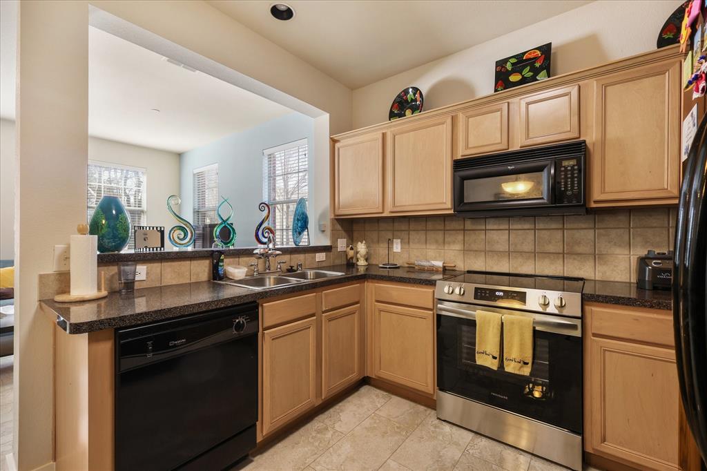 3025 Stone Forest Circle Property Photo 13