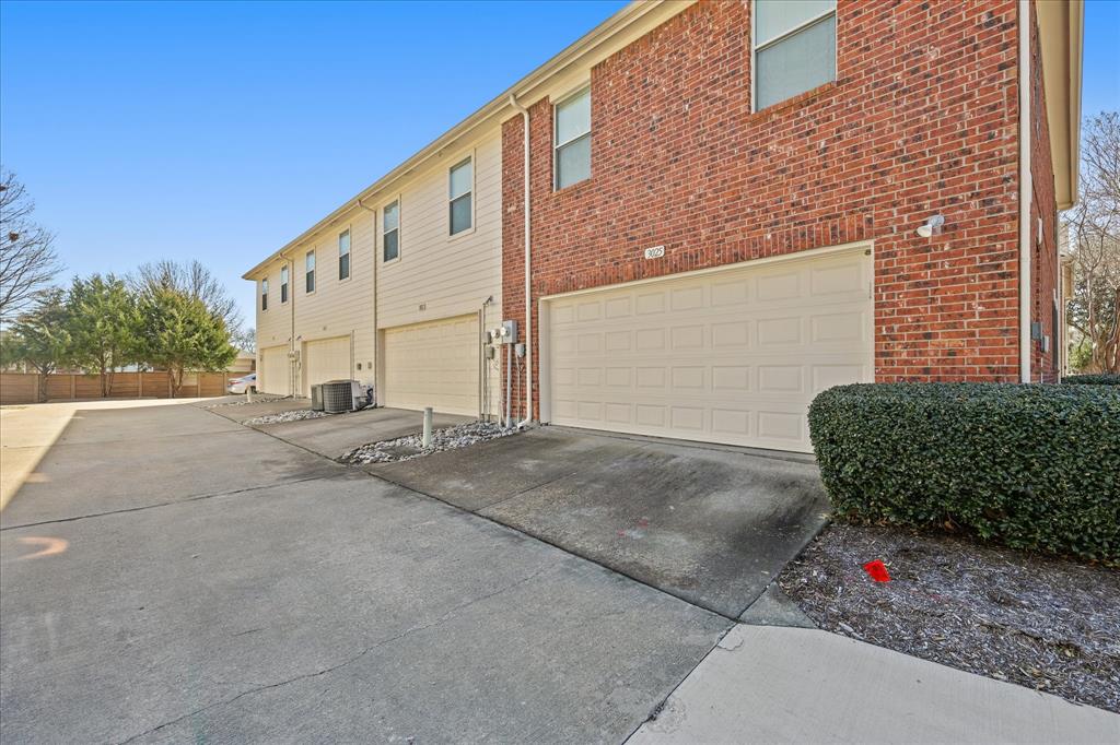 3025 Stone Forest Circle Property Photo 28