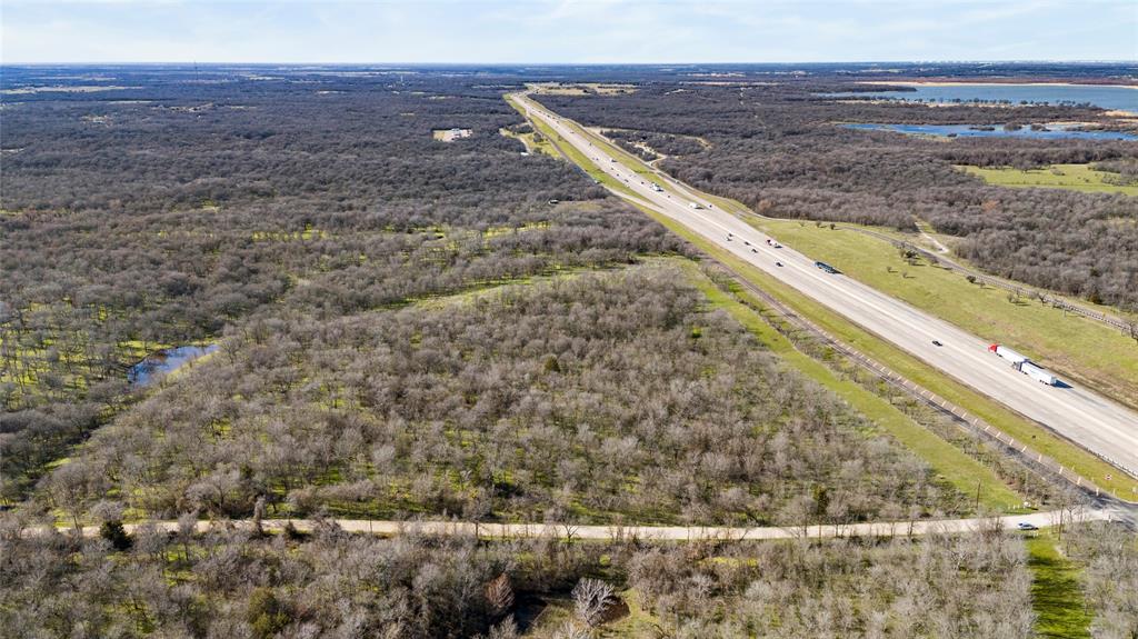 0000 Interstate 45 Property Photo 7