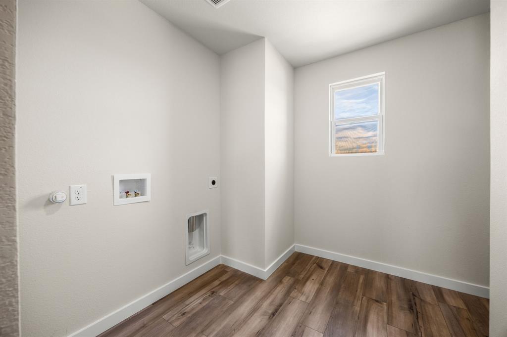 118 Annabelle Street Property Photo 14