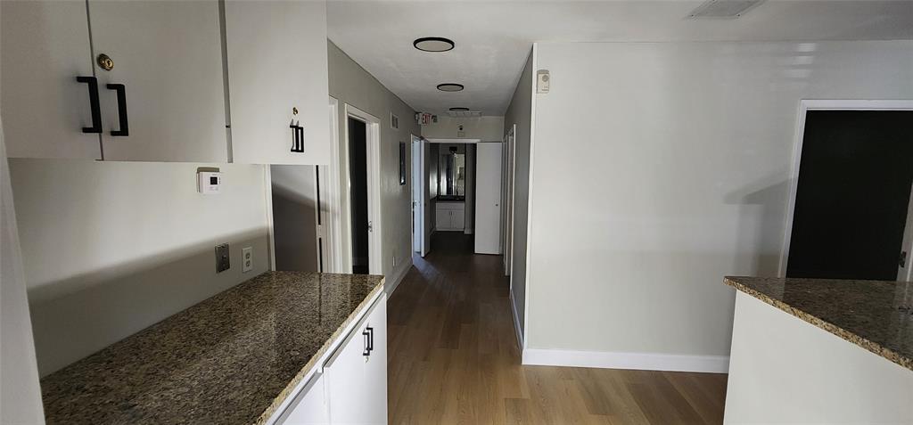 1050 N Belt Line Road 103 Property Photo 6