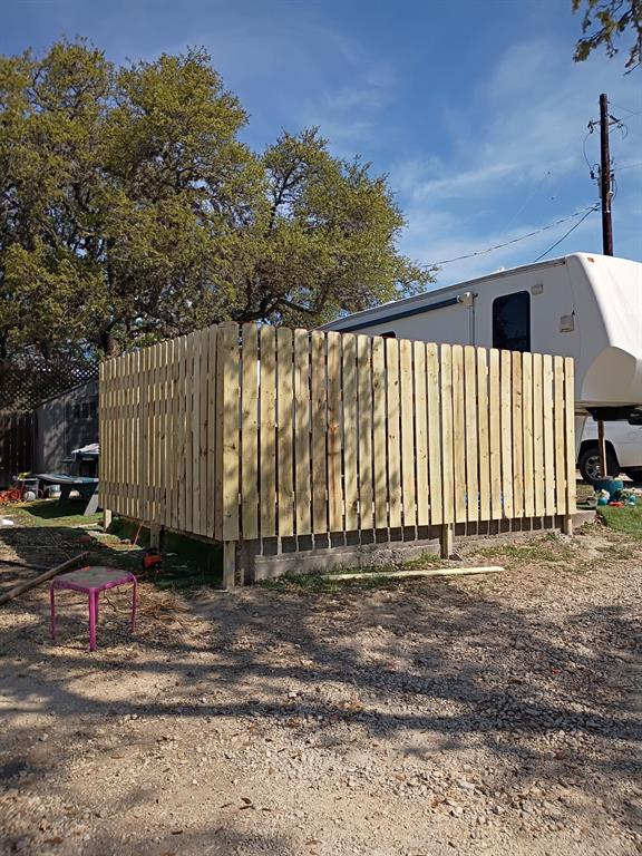9895 Fm2673 Property Photo 14