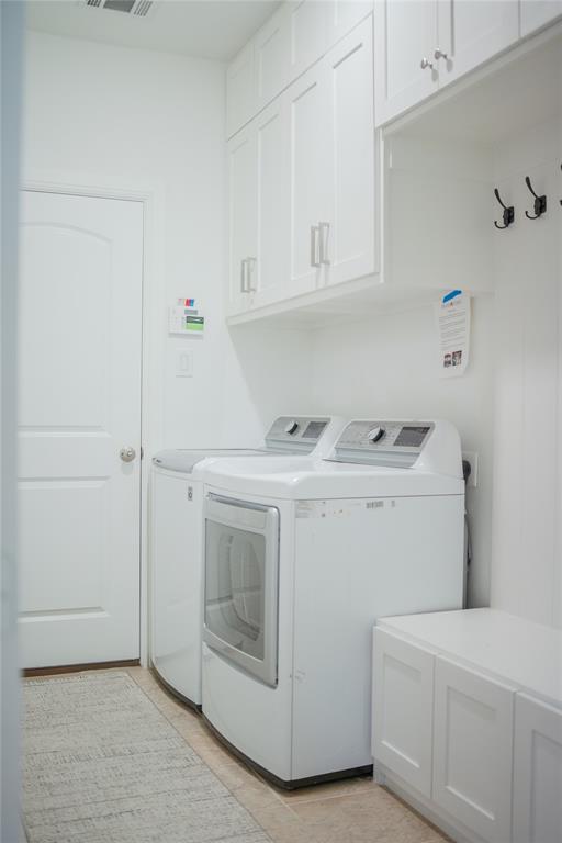 3104 Sawbuck Lane Property Photo 22