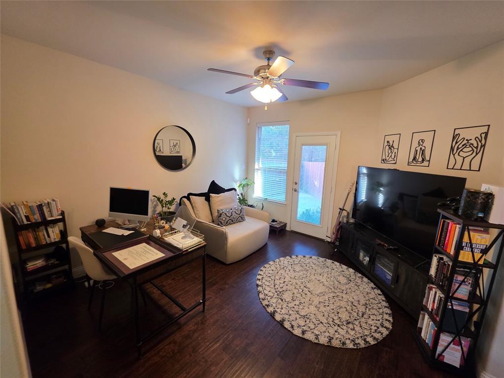 7305 Venice Drive 1 Property Photo 6