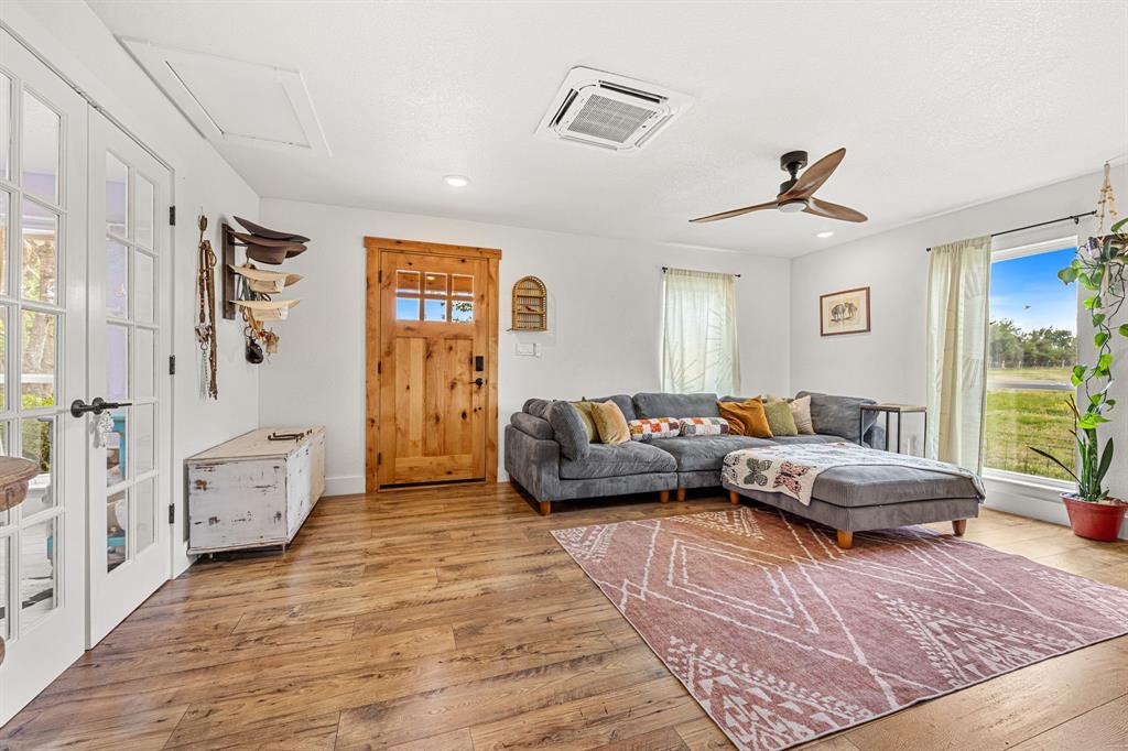 13390 Bendle Road Property Photo 8