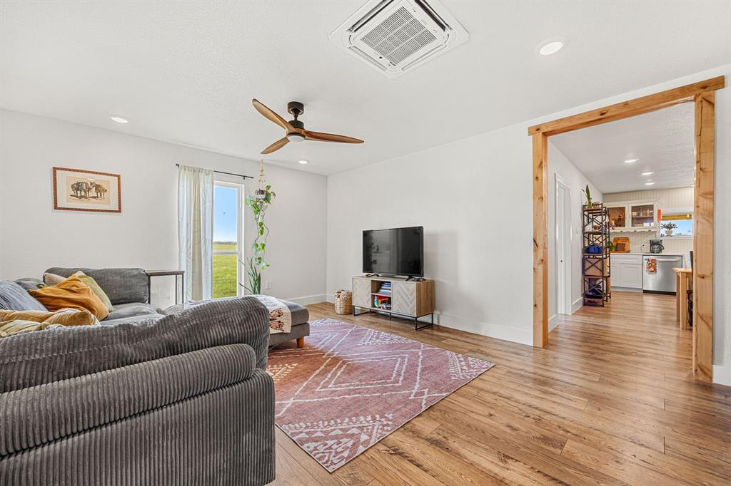 13390 Bendle Road Property Photo 10