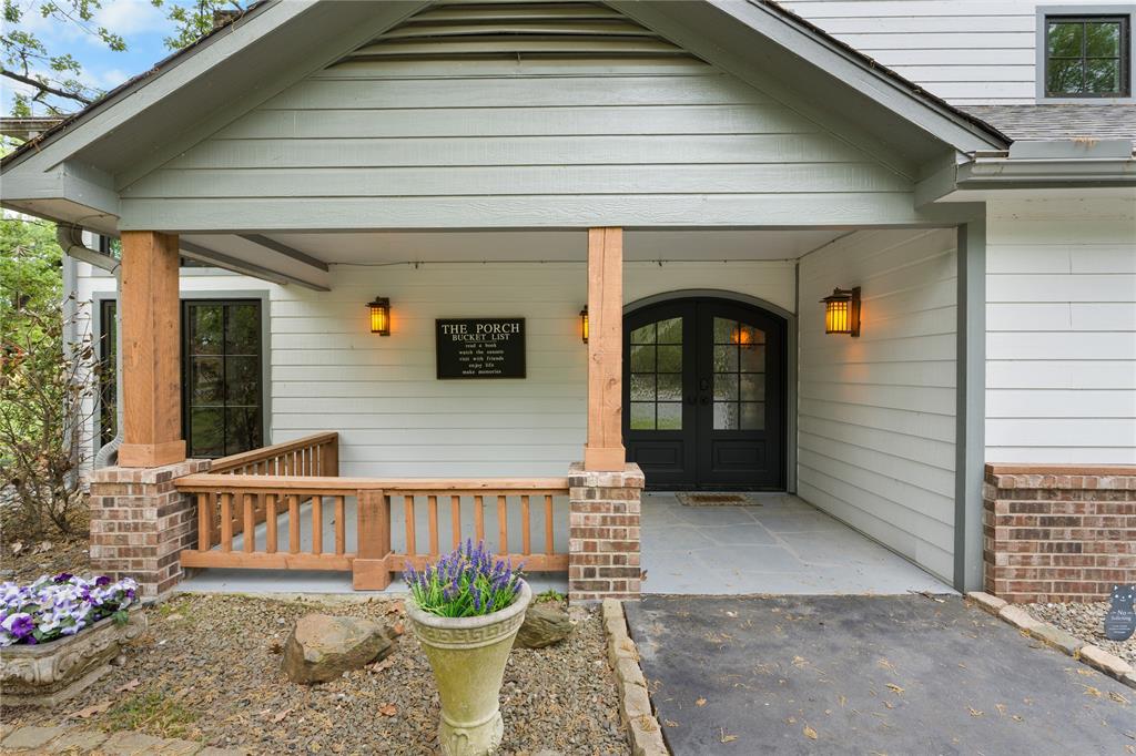 692 Private Road 5937 Property Photo 9