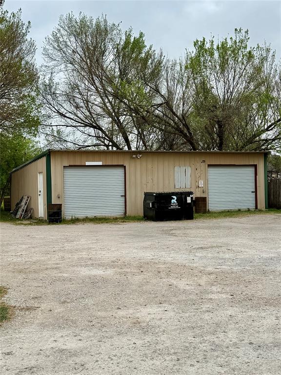 555 S Allen Street Property Photo 14
