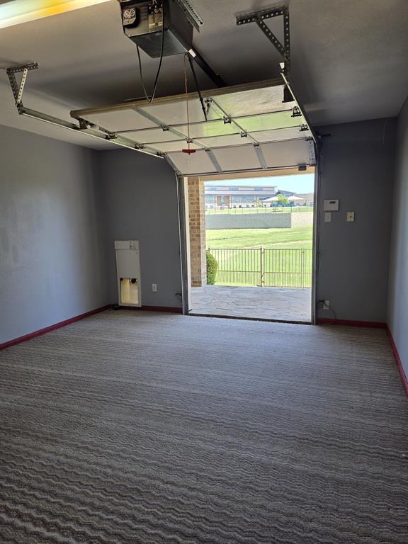 8418 Golf Club Circle Property Photo 33