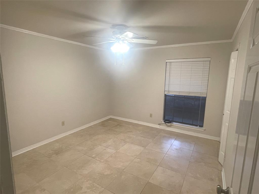 720 Coachlight Road Property Photo 12