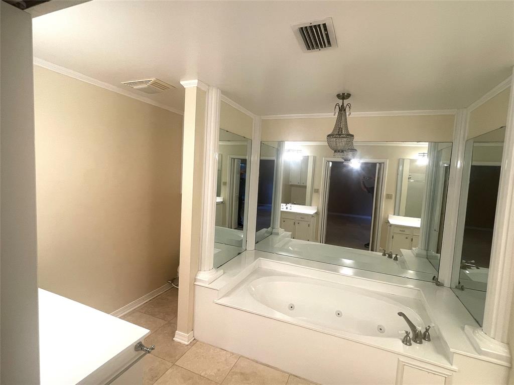 720 Coachlight Road Property Photo 16