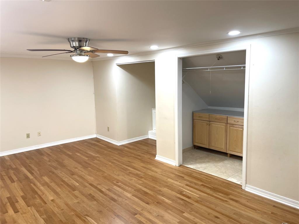 720 Coachlight Road Property Photo 18