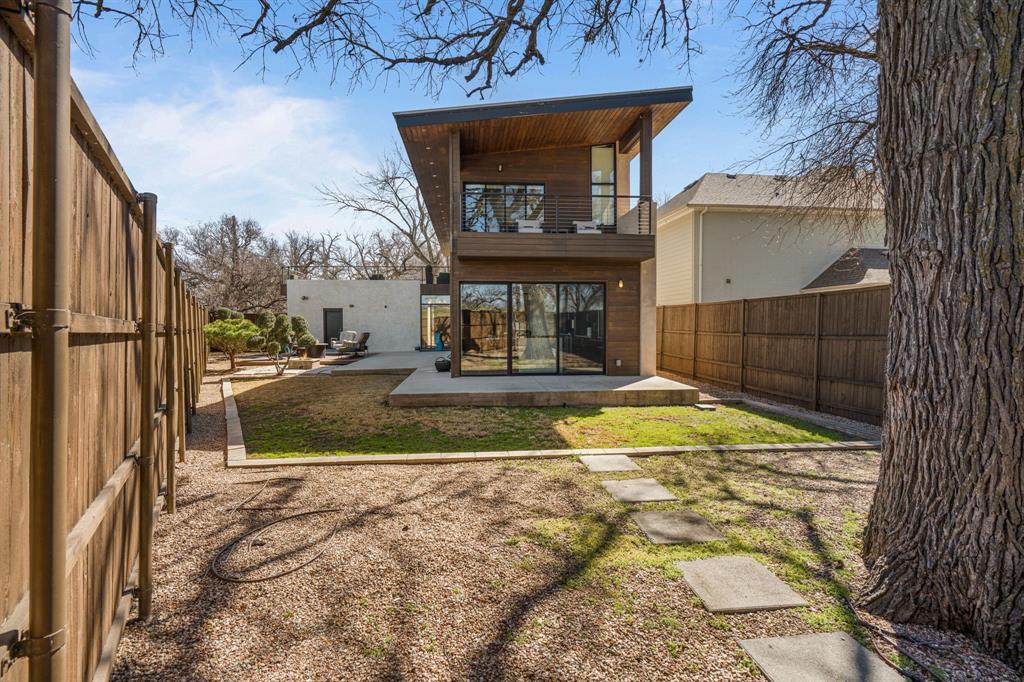 921 N Bailey Avenue Property Photo 37