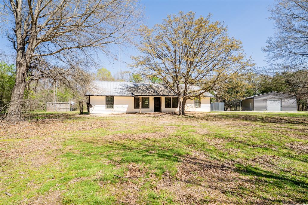 220 County Road 4577 Property Photo 25