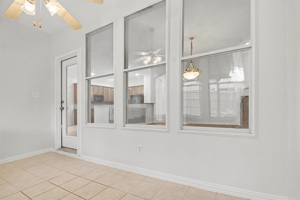 2030 Glencoe Drive Property Photo 10