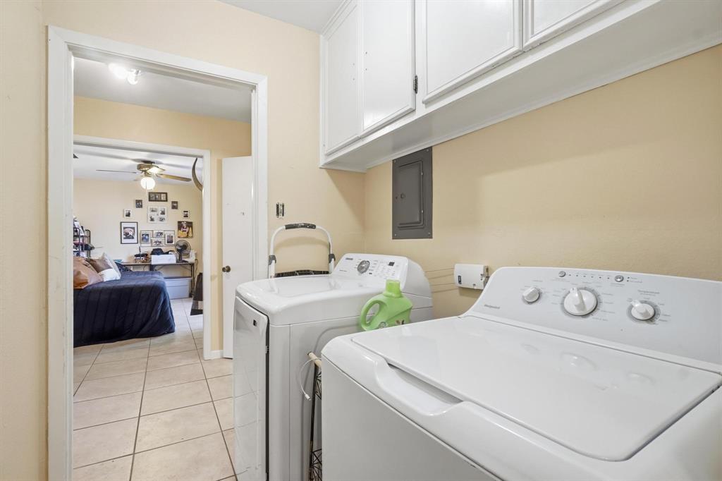 1306 Westhill Lane Property Photo 22