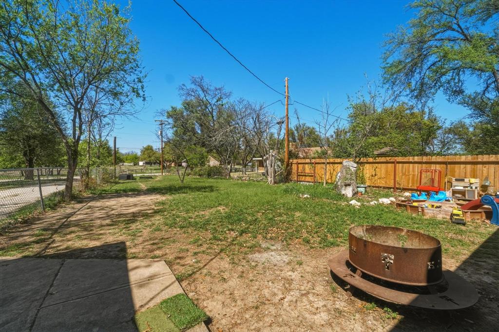 1306 Westhill Lane Property Photo 29